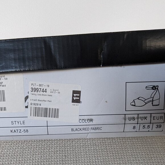 Qupid Heeled black and white Sandal, Size 8 - Picture 6 of 6